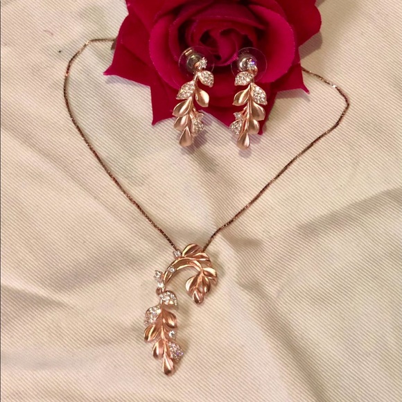 925 Sterling Silver Necklace with Rose Gold Polish - Picture 1 of 1